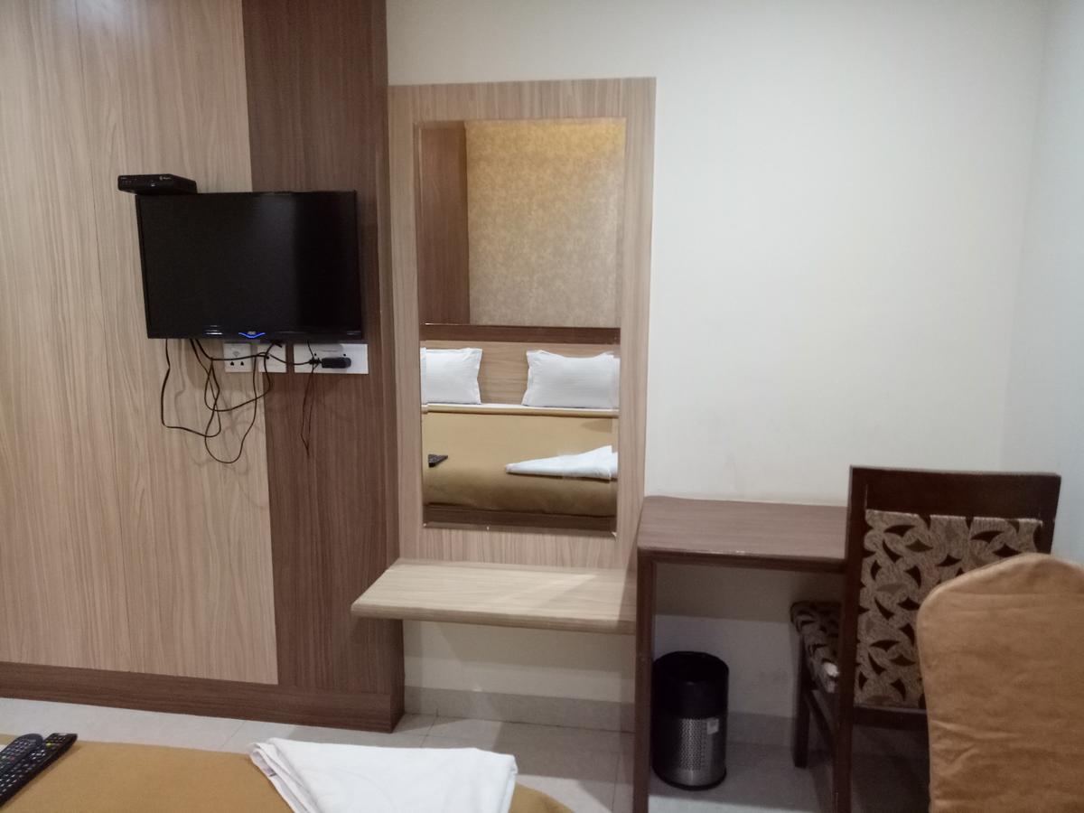 Hotel Deccan Park Haiderabad Buitenkant foto