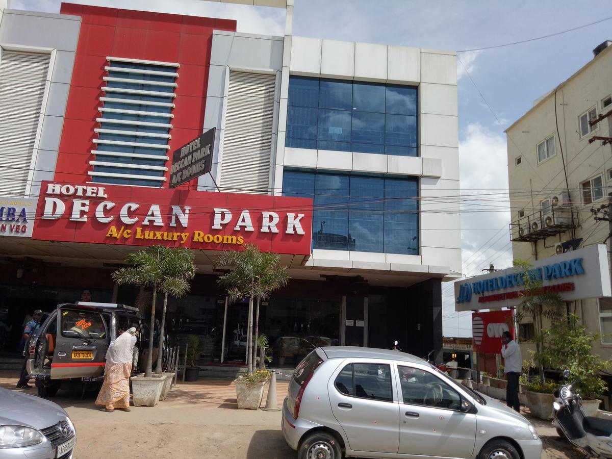 Hotel Deccan Park Haiderabad Buitenkant foto