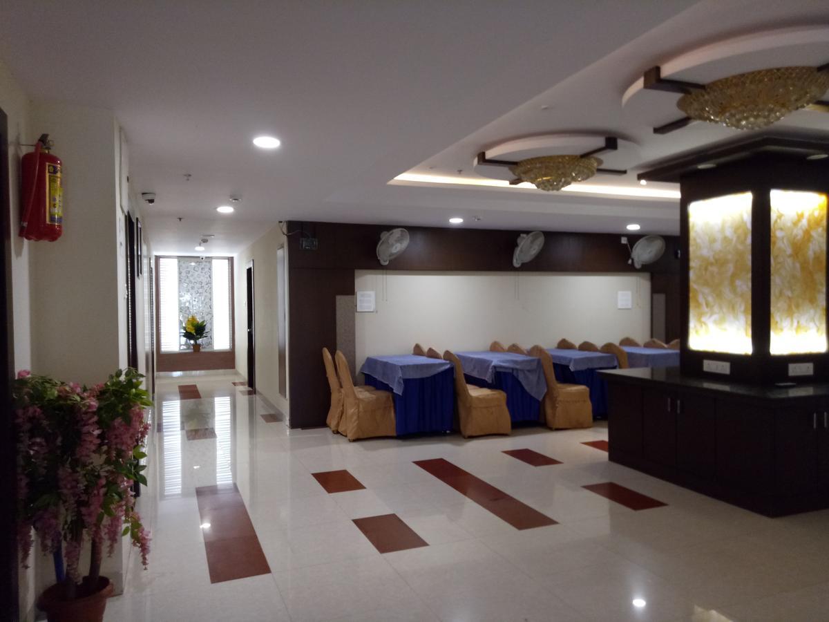 Hotel Deccan Park Haiderabad Buitenkant foto